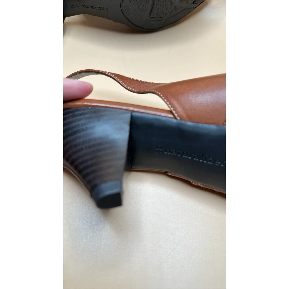 Naturalizer stitching elegant forward